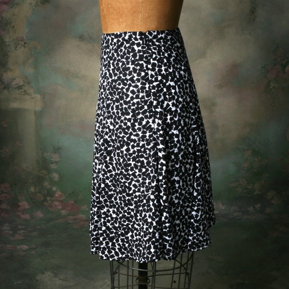 Nue Options Sheer Print Over White Lining Midi 14 - Picture 2 of 6